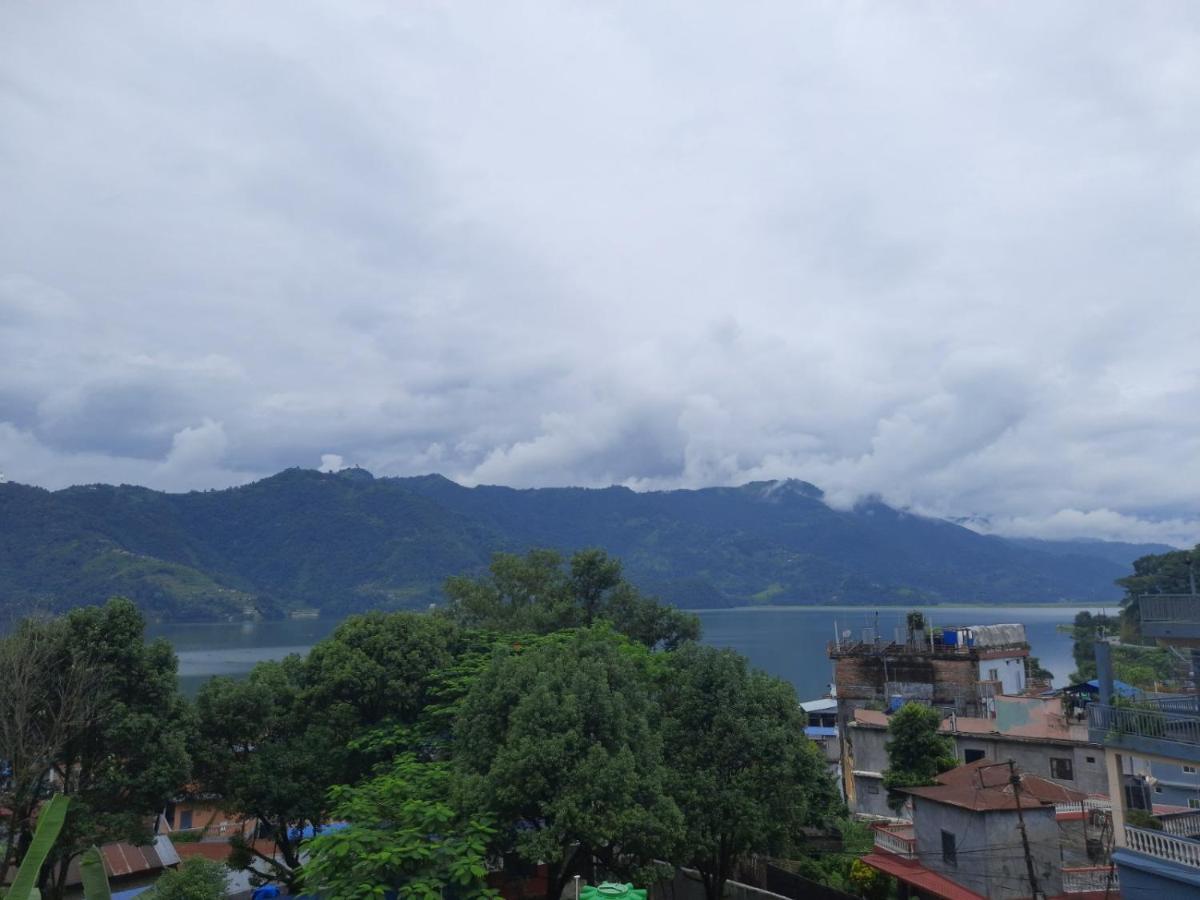 Hotel Aerial View Pokhara Exteriör bild